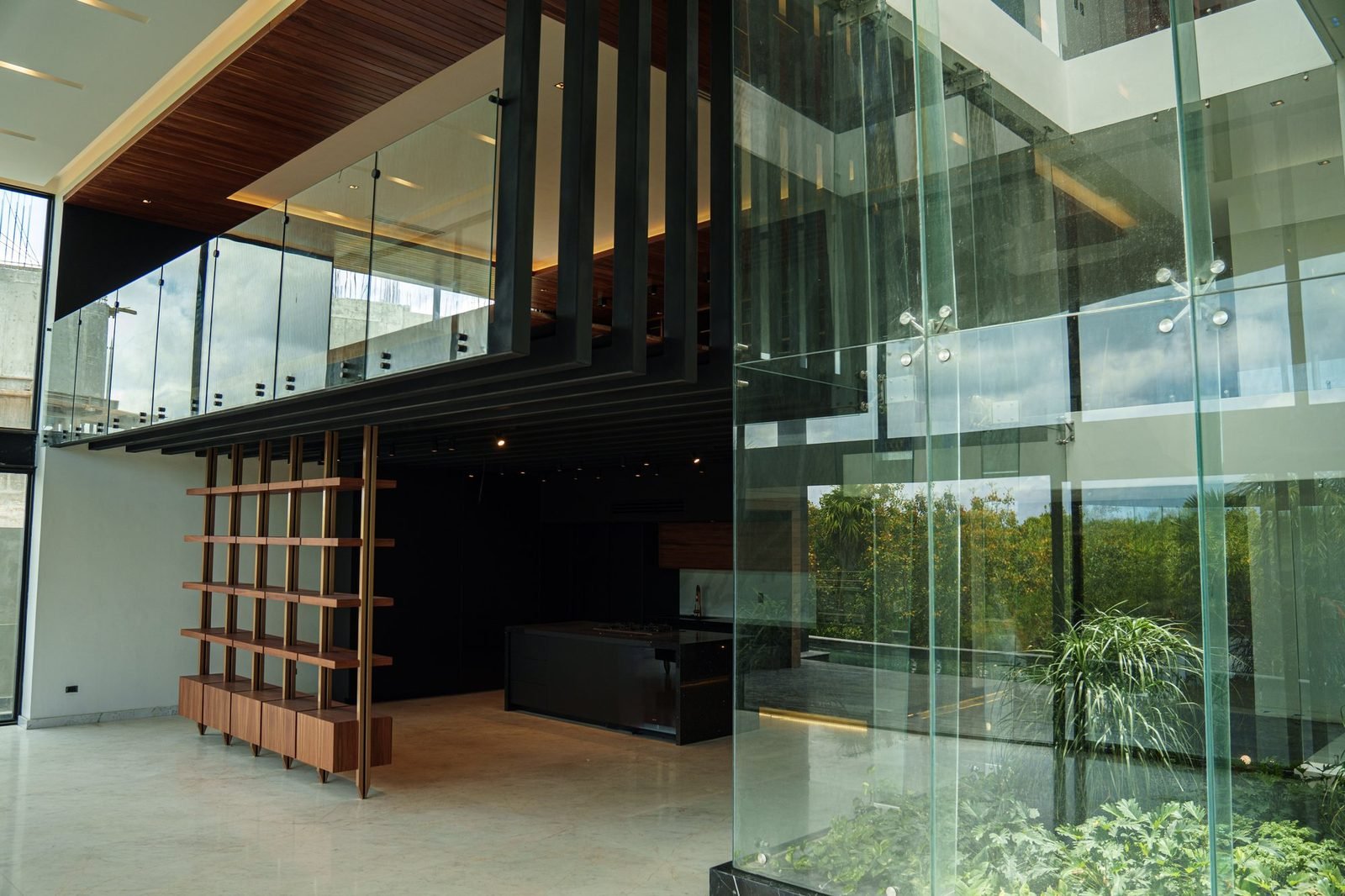 Casa 35 · Lagunas 2 — doble altura y mezzanine