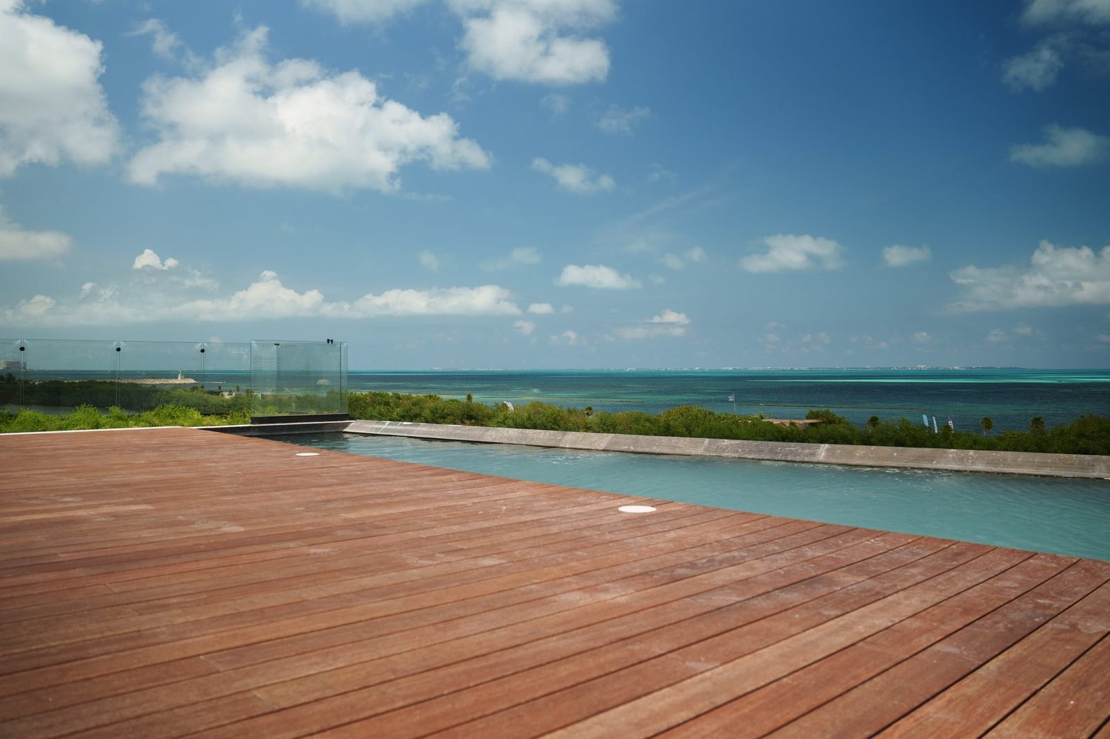 Casa 35 · Lagunas 2 — roof sobre la laguna